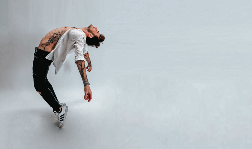 Ein Man tanzt